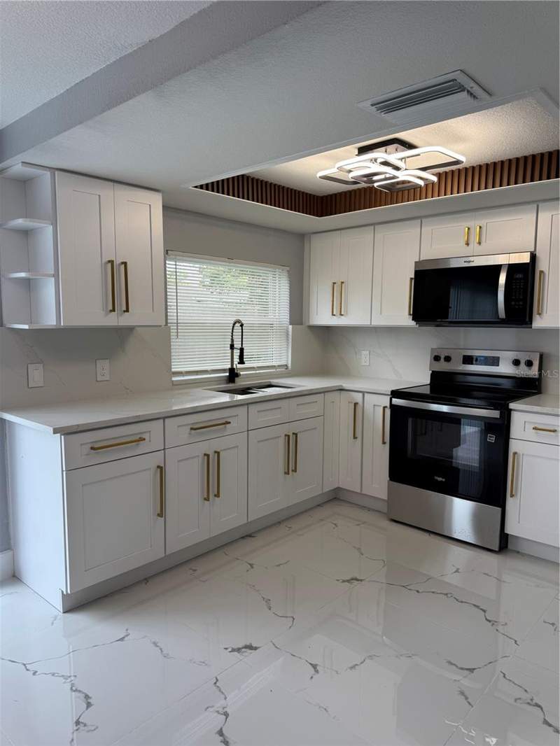 2 bedroom Single Family Residence at 6205 Westport Drive, West Port Sub, Port Richey — photo 5