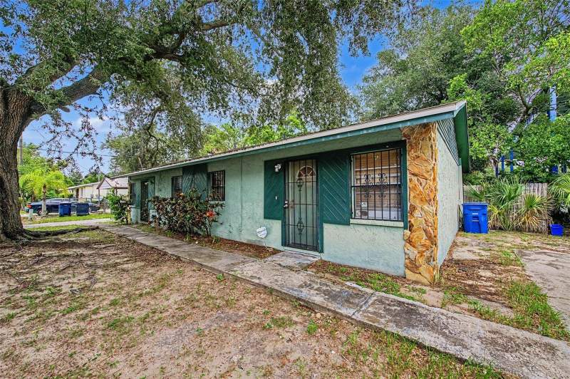 3 bedroom Single Family Residence at 8605 N 12th Street, Sulphur Spgs Add, Tampa — photo 4
