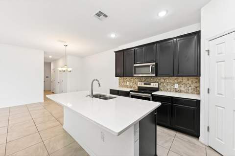 15523 Willow Arbor Circle, Orlando FL - photo 6 of 34