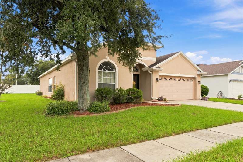 4 bedroom Single Family Residence at 15850 Durango Circle, Silver Ridge, Brooksville — photo 4
