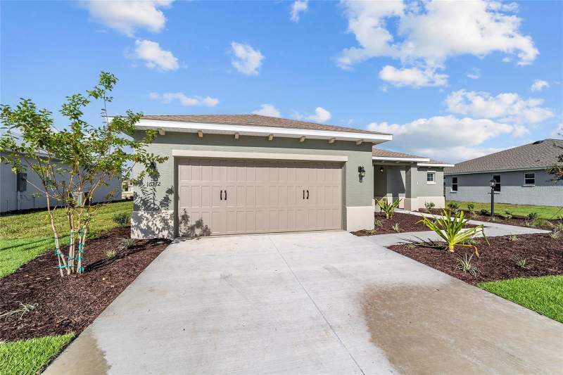 2 bedroom Single Family Residence at 10372 SW 105th Court, On Top Of The World, Ocala — photo 4