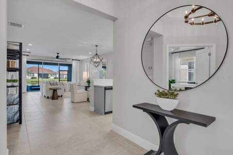 4922 Sienna Isles Avenue, Wimauma FL - photo 6 of 44