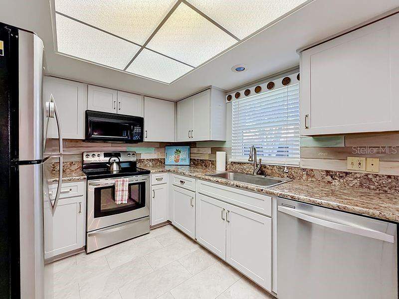 2 bedroom Condominium at 2210 Utopian Drive #214, On Top Of The World, Clearwater — photo 4