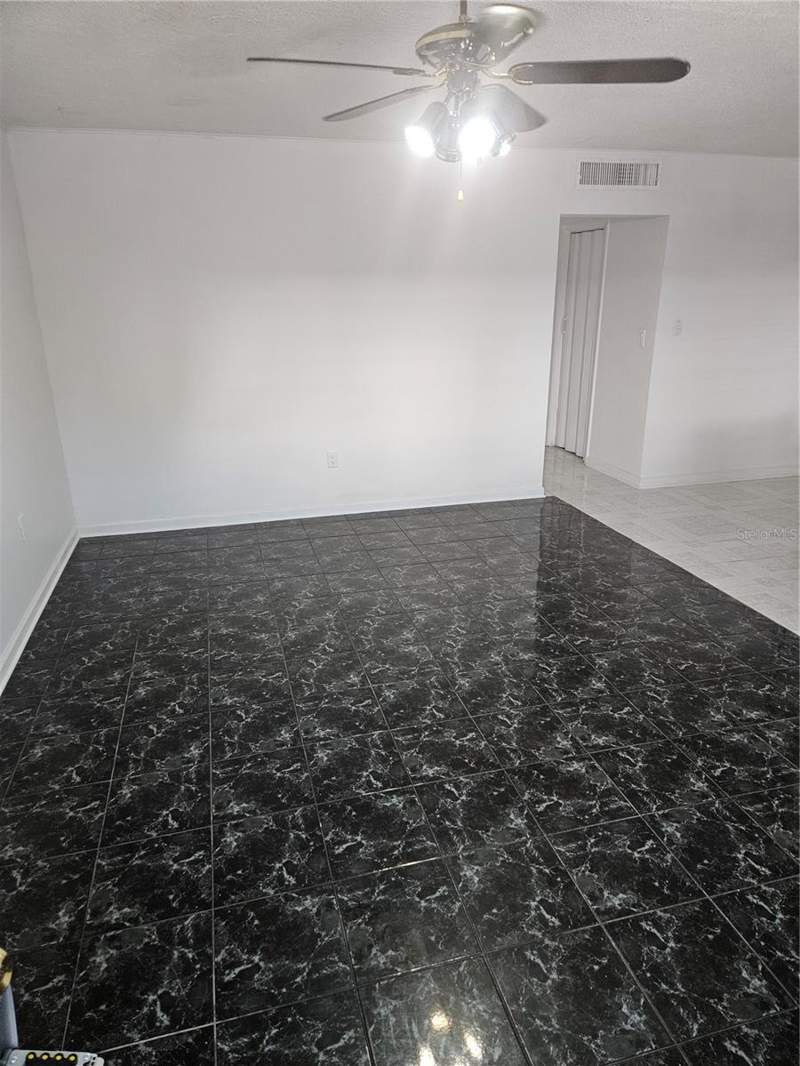 1 bedroom Condo - Hotel at 320 Lakeview Street #108, Hampshire House, Orlando — photo 5