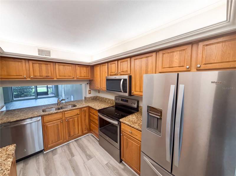 2 bedroom Condominium at 6219 Palma Del Mar Boulevard #114, Palma Del Mar II, St Petersburg — photo 5
