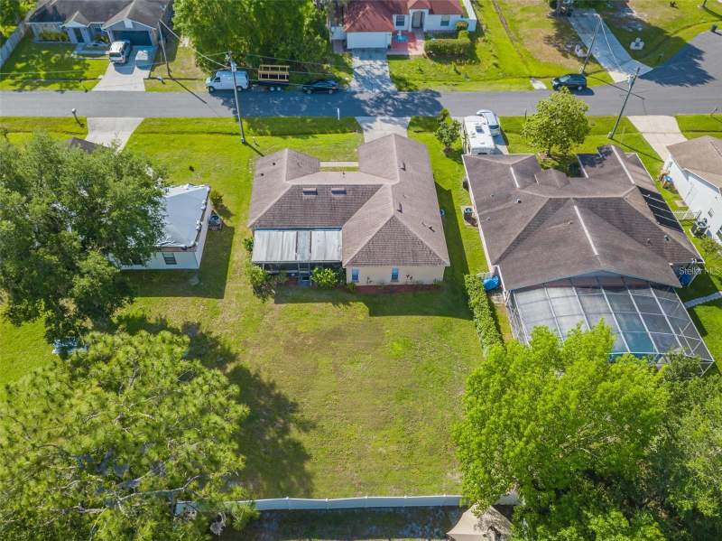 3 bedroom Single Family Residence at 7 Tamiami Way, Poinciana Village 1 Nbhd 2, Kissimmee — photo 4