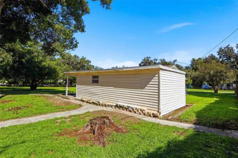 39250 Miramar Drive, Zephyrhills FL - photo 6 of 24