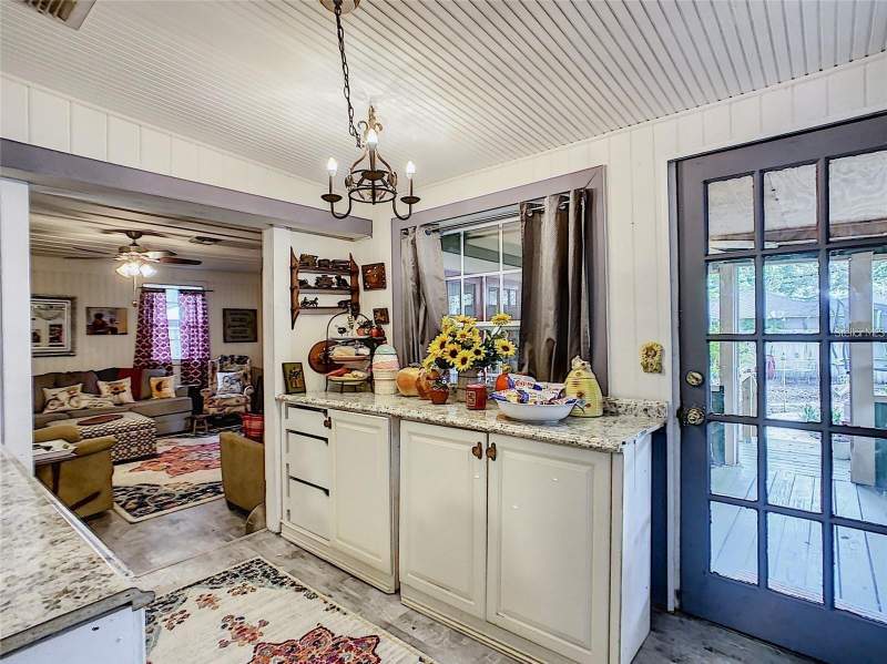 4 bedroom Single Family Residence at 2410 E Church Street, Rolando Estates, Orlando — photo 5