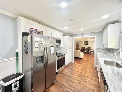4218 SE 14th Place, Ocala FL - photo 9 of 35