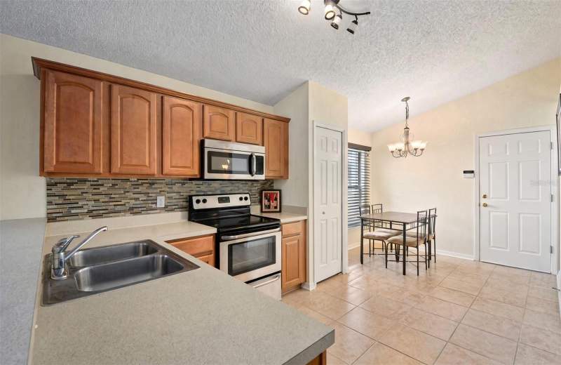 3 bedroom Single Family Residence at 4808 Northern Dancer Way, Rybolt Reserve Ph 1, Orlando — photo 3