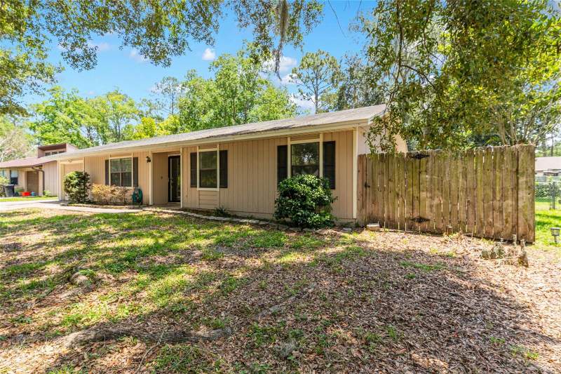 3 bedroom Single Family Residence at 2541 NW 52nd Place, Springtree Vi, Gainesville — photo 2