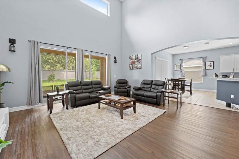 4 bedroom Single Family Residence at 4501 Birchfield Loop, Sterling Hill Ph 1A, Spring Hill — photo 5