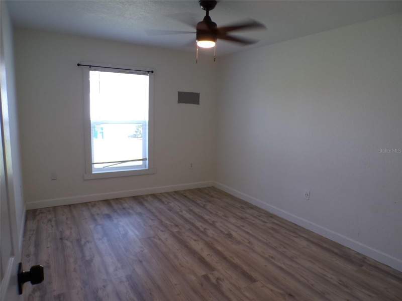 4 bedroom Single Family Residence at 10047 Greetings Street, Port Charlotte Sec 87, Port Charlotte — photo 3