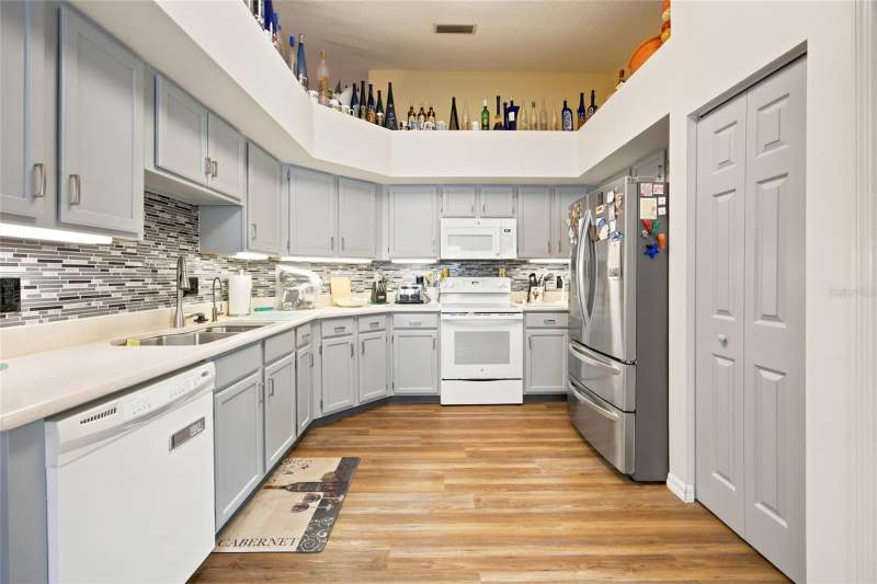 2 bedroom Single Family Residence at 9201 SW 91st Circle, On Top Of The World, Ocala — photo 3