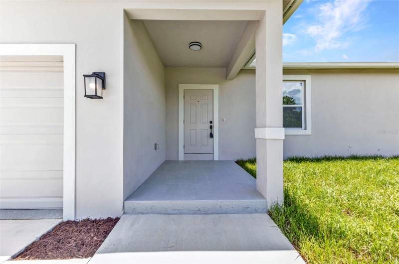 3 bedroom Single Family Residence at 420 Hoffer Street, Port Charlotte Sec 024, Port Charlotte — photo 4