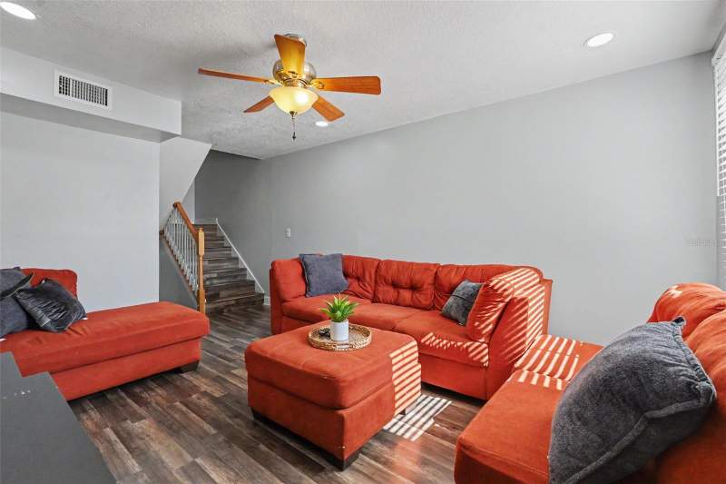 2 bedroom Townhouse at 4505 La Capri Court, Tampa Villas South Unit 1, Tampa — photo 4