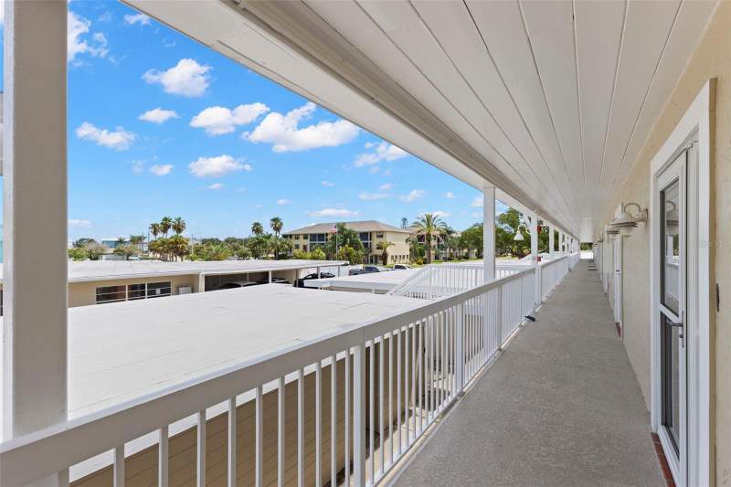 2 bedroom Condominium at 433 S Paula Drive #28, South Paula Point Condo, Dunedin — photo 3