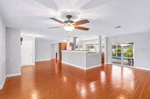 4301 50th Terrace, St Petersburg FL - photo 8 of 38