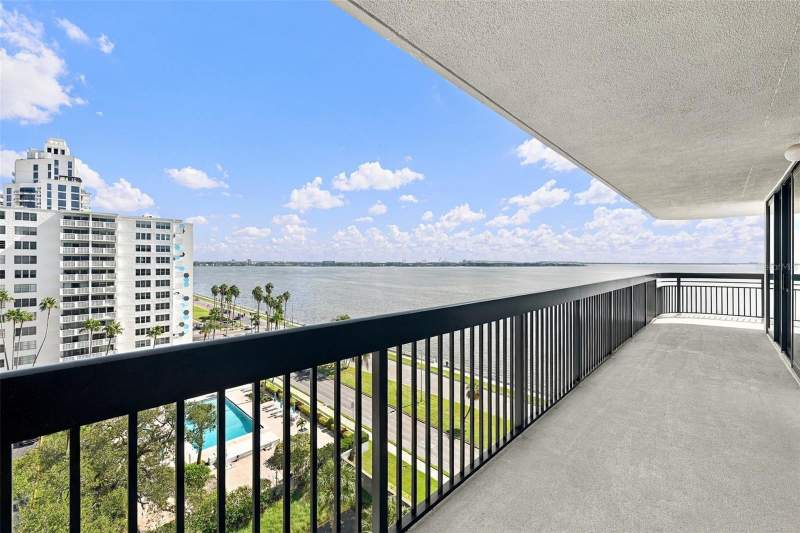 2413 BAYSHORE BOULEVARD #1005 home for sale in Atrium On The Bayshore