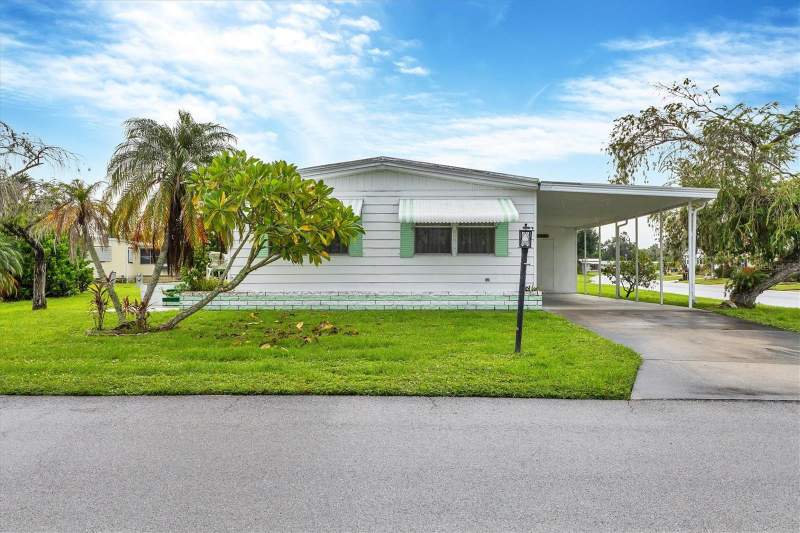 6710 36TH AVENUE #52 home for sale in Shadow Brook Mobile Home Homes for Sale: Median $146K