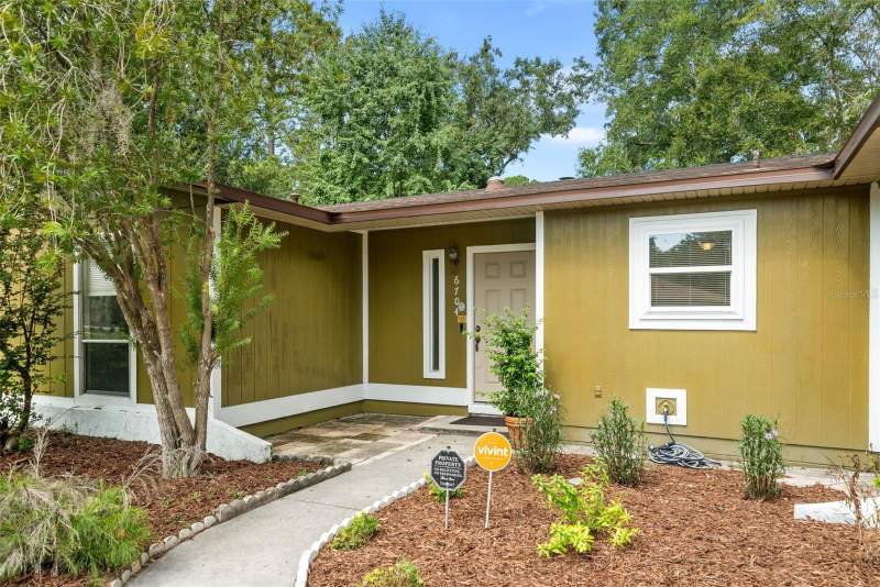 3 bedroom Single Family Residence at 6704 NW 33rd Terrace, Northwood Oaks, Gainesville — photo 3