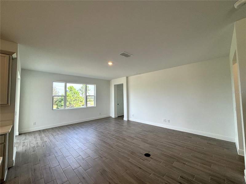 5 bedroom Single Family Residence at 7252 Rolling Leaf Road, Trinity Lakes Ph 3, Groveland — photo 5