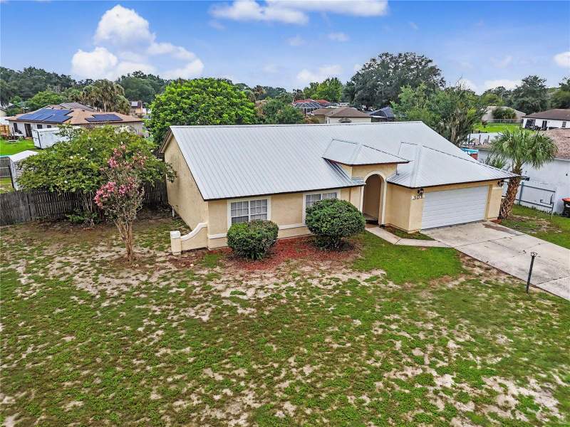 3 bedroom Single Family Residence at 306 Oak Track Radial, Silver Spgs Shores Un 28, Ocala — photo 4