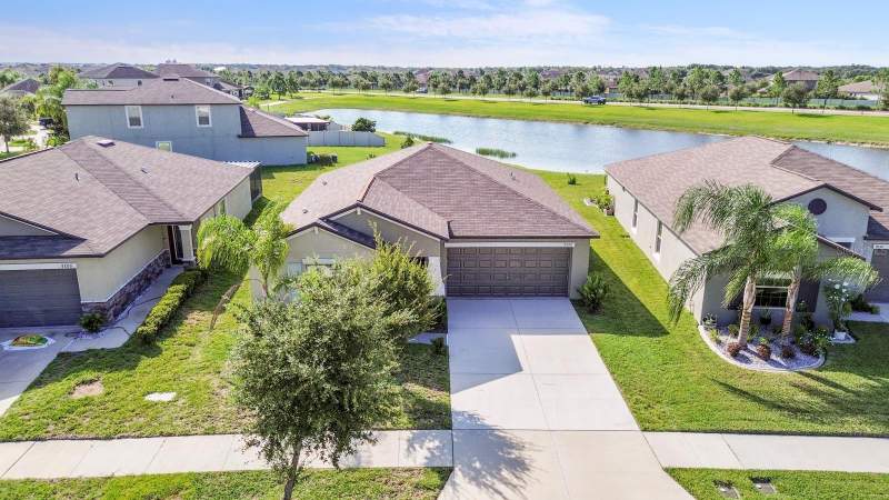 3 bedroom Single Family Residence at 9728 Channing Hill Drive, Belmont South Phase 2D Paseo Al Mar Blvd, Ruskin — photo 3