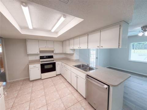 11312 Possum Trail, Port Richey FL - photo 7 of 30