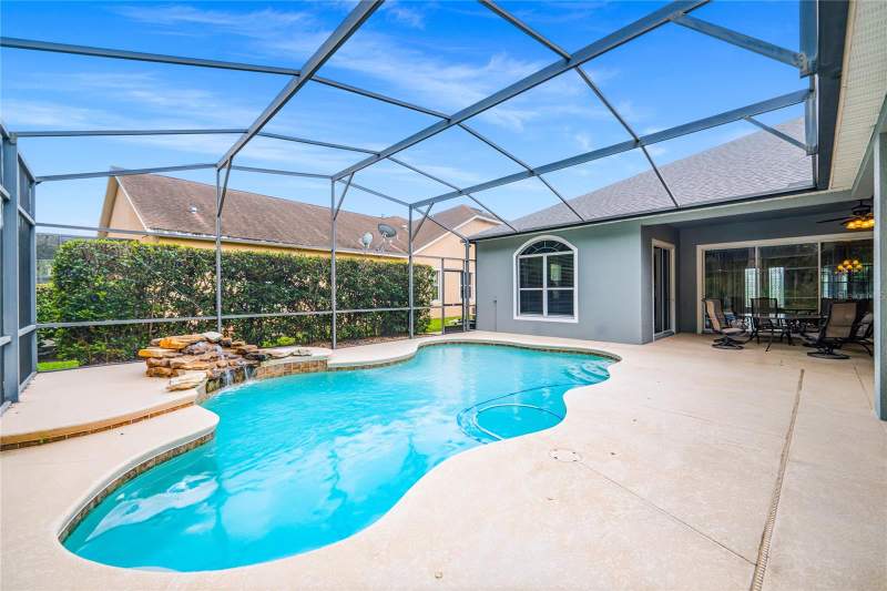 5 bedroom Single Family Residence at 5977 Lake Melrose Drive, Vista Lakes Village N-7, Orlando — photo 3