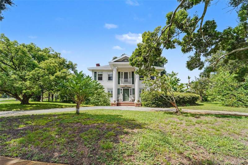 6100 3RD AVENUE home for sale in West Lake Pasadena
