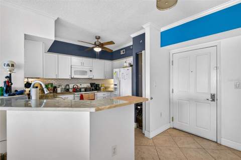 4516 Seagull Drive #306, New Port Richey FL - photo 7 of 31