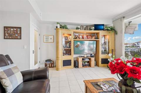533 Bahia Beach Boulevard, Ruskin FL - photo 8 of 53