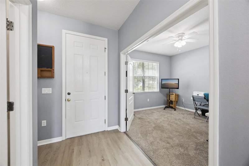 4 bedroom Single Family Residence at 381 Misty Oaks Lane, Eustis Misty Oaks, Eustis — photo 4
