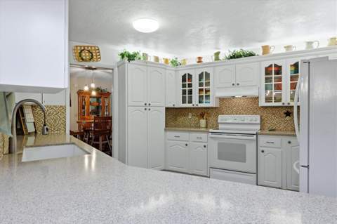 7963 N Leewynn Drive, Sarasota FL - photo 13 of 44