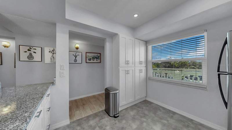 2 bedroom Condominium at 7321 Central Avenue #307, Park Central Towers Condo, St Petersburg — photo 4