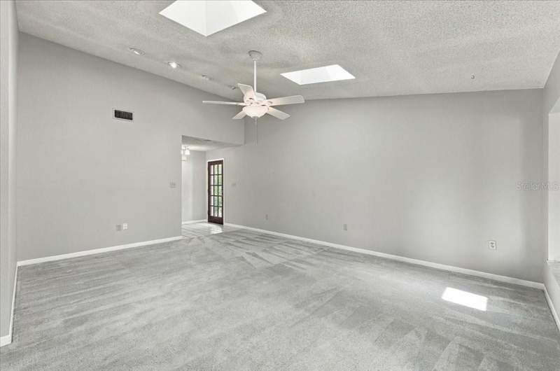 2 bedroom Villa at 368 Lake Harris Drive, South Florida Villas Ph 01, Lakeland — photo 4