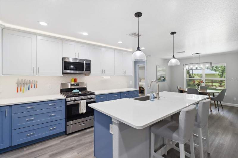 4 bedroom Single Family Residence at 232 E Falcon Street, Citrus Spgs Unit 05, Dunnellon — photo 2