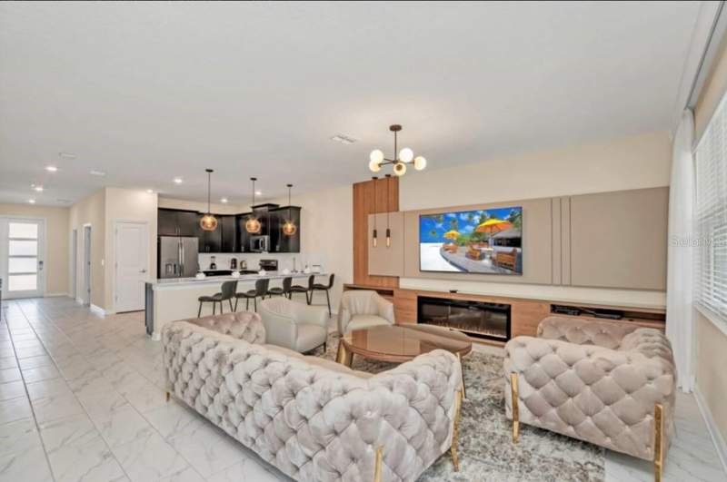 9 bedroom Single Family Residence at 671 STICKS STREET, STONEYBROOK SOUTH NORTH PRCL PH 3, DAVENPORT — photo 4
