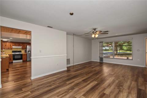 1414 W Evergreen Drive, Citrus Springs FL - photo 11 of 46