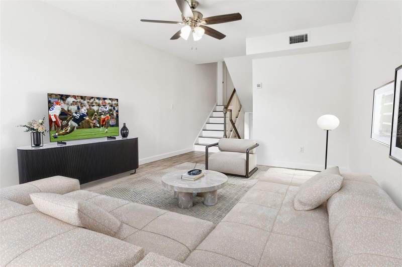 2 bedroom Townhouse at 4219 La Sorrento Court, Tampa Villas South Unit 2, Tampa — photo 4