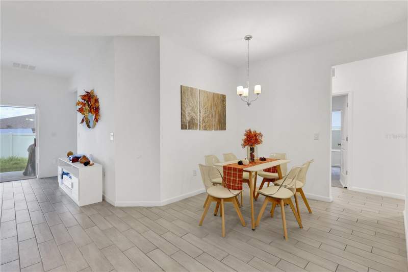 4 bedroom Single Family Residence at 5342 Maddie Drive, Hammock Reserve Ph 3, Haines City — photo 5