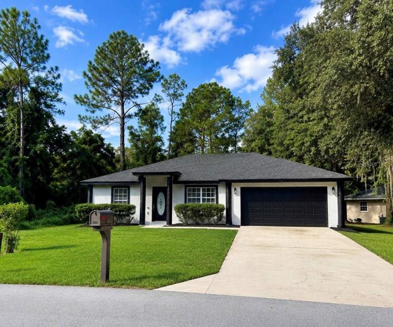 3 bedroom Single Family Residence at 28 Locust Drive, Slvr Spgs Sh E, Ocala — photo 2