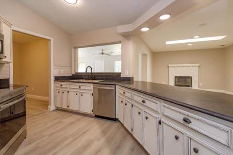 1006 Beckstrom Drive, Oviedo FL - photo 11 of 35