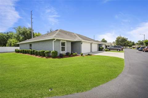 6781 Basswood Circle, Zephyrhills FL - photo 6 of 33