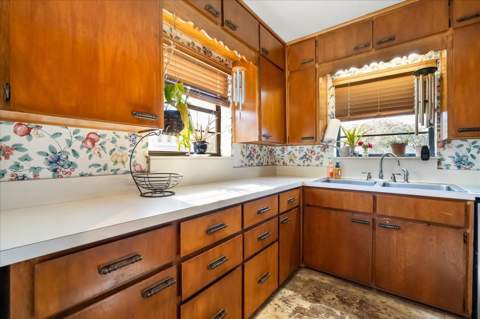 205 Surprise Drive, Winter Garden FL - photo 8 of 32