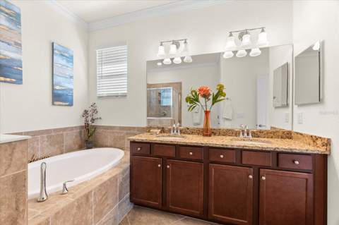 12501 Cinqueterre Drive, Venice FL - photo 19 of 42