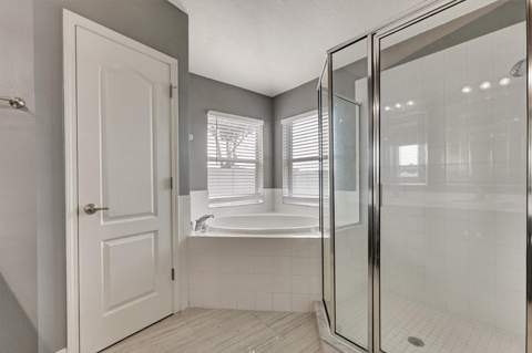 8105 Tar Hollow Drive, Gibsonton FL - photo 13 of 29