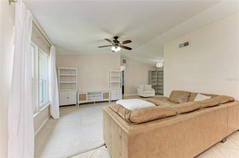 2219 Lockwood Meadows Circle, Sarasota FL - photo 17 of 42