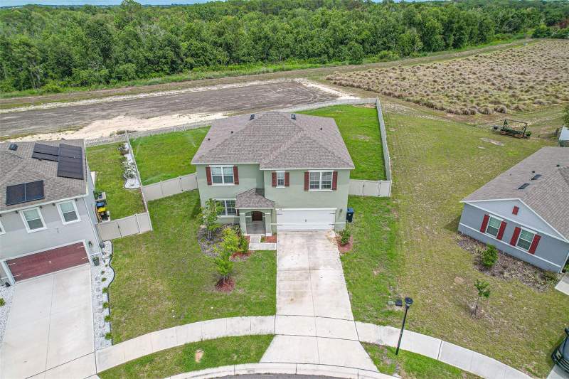 5 bedroom Single Family Residence at 759 Auburn Grove Court, Auburn Grove Ph II, Auburndale — photo 2